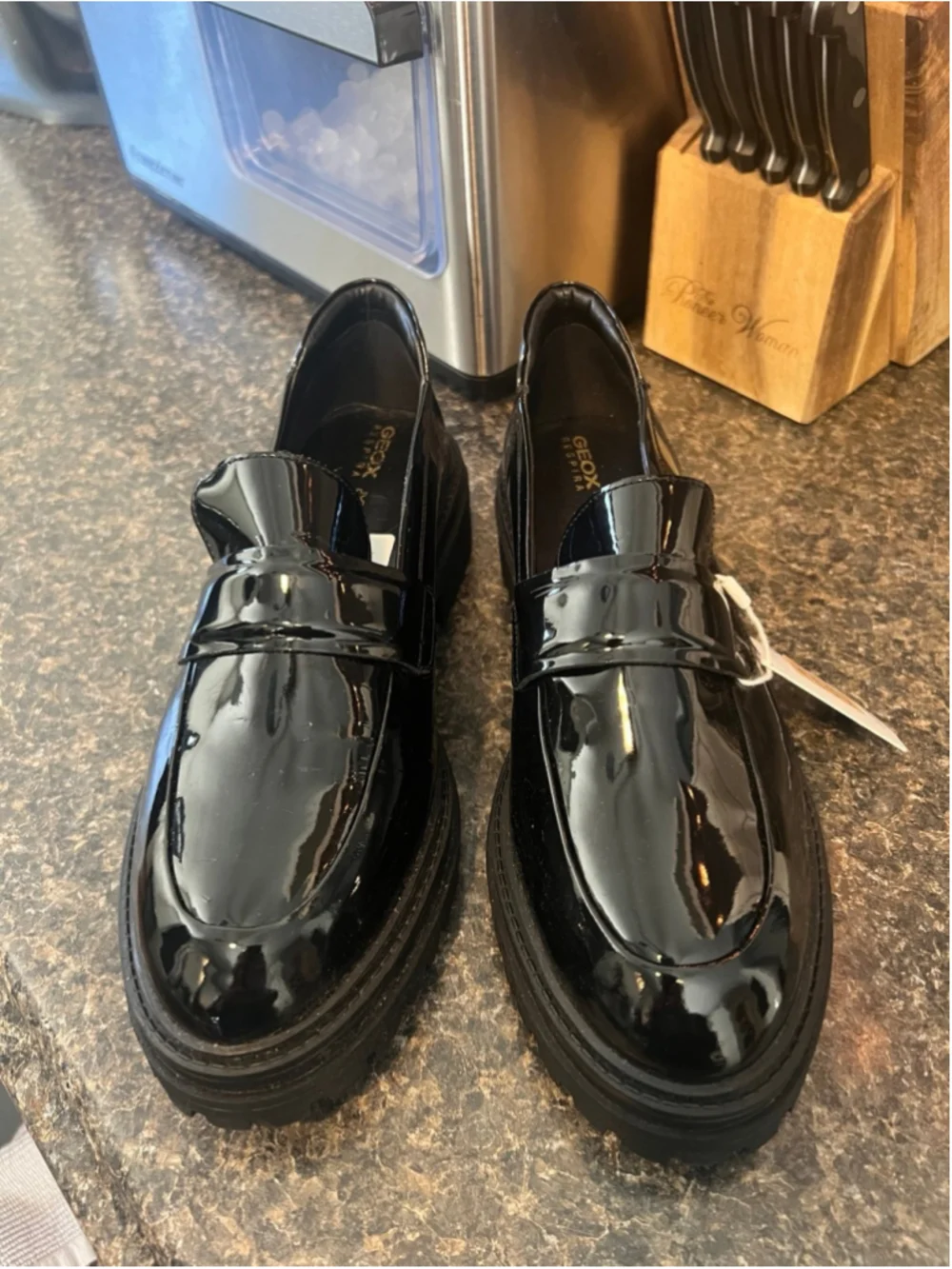 NWT Geox Respira Black Patent Leather Loafers Shoes